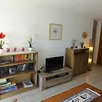 アパート Jeanne D'arc Apt- H2-49 By Interhome *