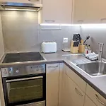 아파트 Jeanne D'arc Apt- H2-49 By Interhome *
