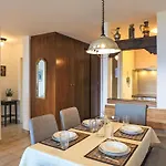 아파트 Jeanne D'arc Apt- H2-49 By Interhome *