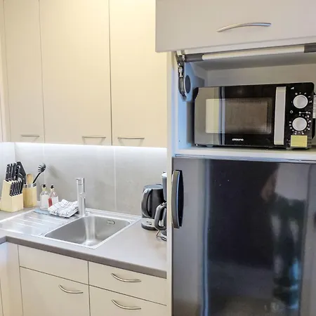 Appartement Jeanne D'arc Apt- H2-49 By Interhome